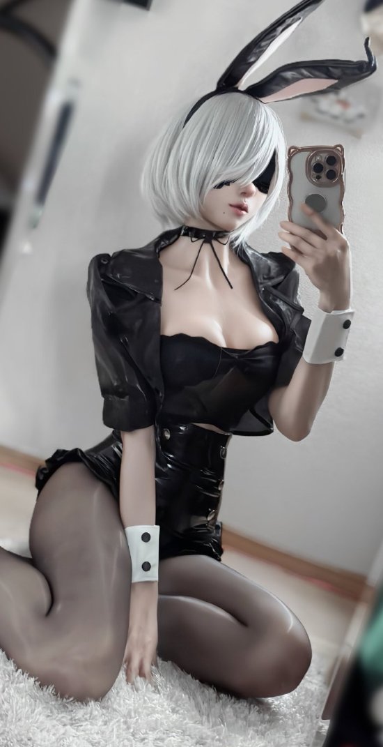 1723479977-cosplay-2b.jpg