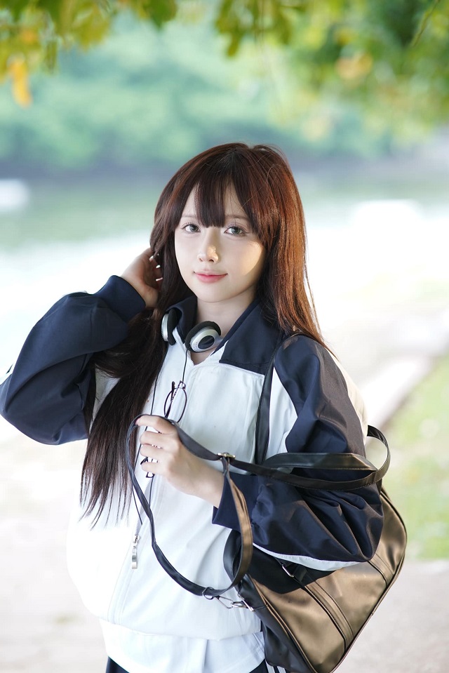 1730778181-cosplayer-qq.jpg