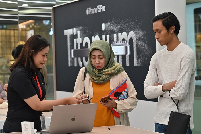 1733380795-apple-indonesia-1.jpg