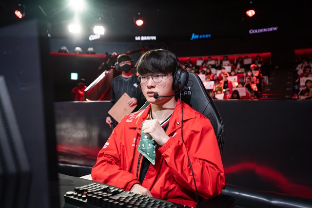 1737450783-lichtd-lck-cup2025-faker-1.jpg