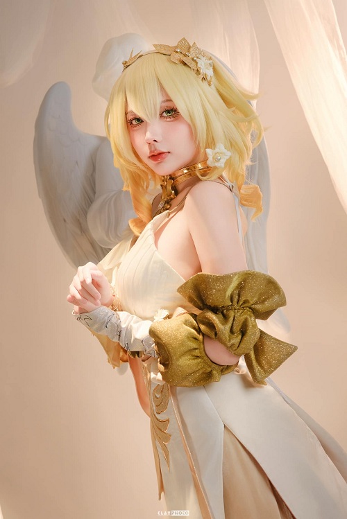 1737538569-coser-aglaea-honkai-2.jpg