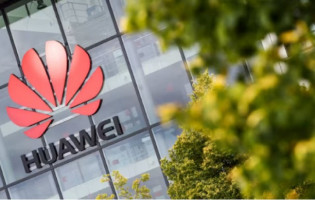 Huawei khẳng định đã có những bước tiến lớn, từ hệ điều hành đến AI