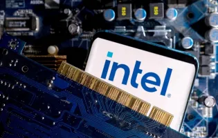 Apple và Samsung có thể mua lại Intel để mở rộng sản xuất chip